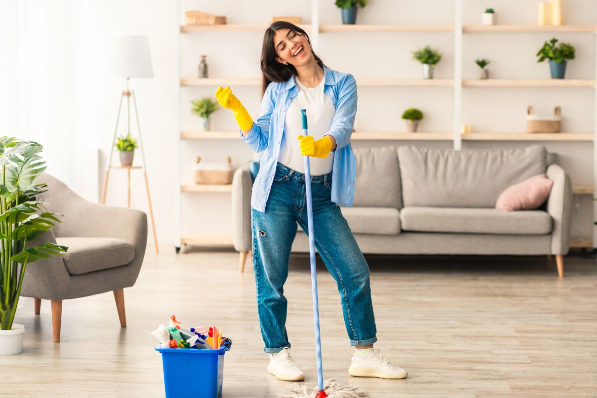 Pulizie di metà anno: la checklist veloce per rimettere a posto tutto