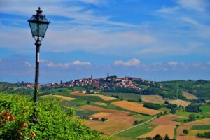 Le colline del Monferrato in estate