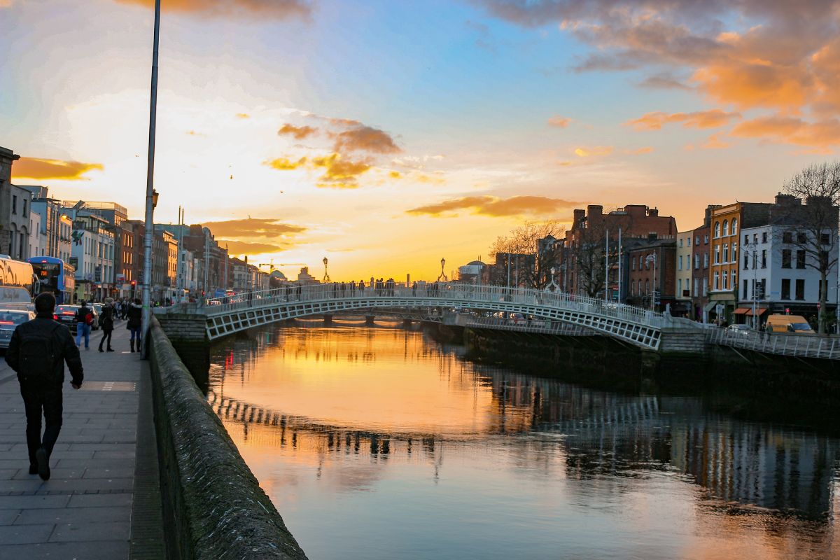 5 capitali europee perfette per chi viaggia da solo in estate