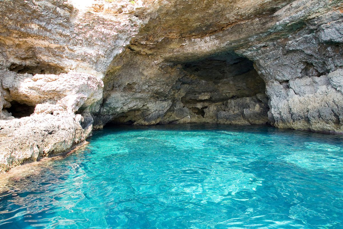 Isola di Lampedusa: luglio è il mese perfetto per spiagge bianche e snorkeling