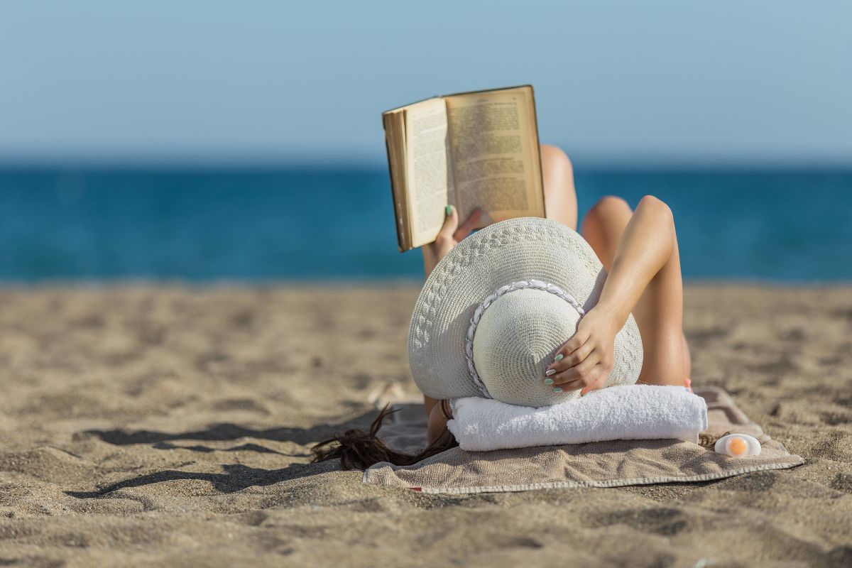 Mindfulness sotto l’ombrellone: come rilassarsi senza cellulare